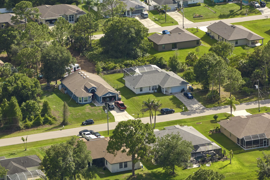 高齢者介護が必要な人たちが安心して暮らせる高齢者向け住宅地。